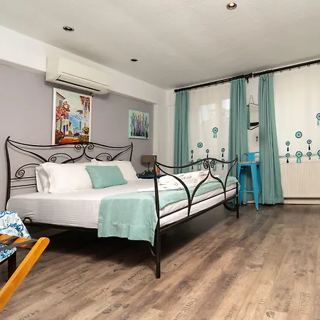 Bertiz Mignon Hotel *